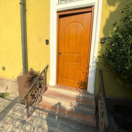 Apartment In Villa Milano Exterior photo